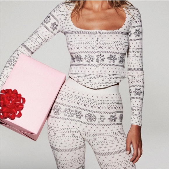SKIMS Other - Skims Logo Plush Pointelle Pajama Top Fair Isle Cream 2X